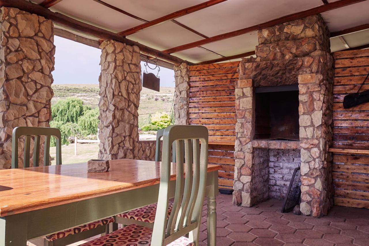 בית הארחה קלרנס 	Linwood Guest Farm מראה חיצוני תמונה